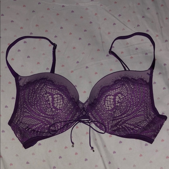 Victoria's Secret Other - 5/$25✨NWOT Victoria’s Secret Very Sexy Push Up Bra